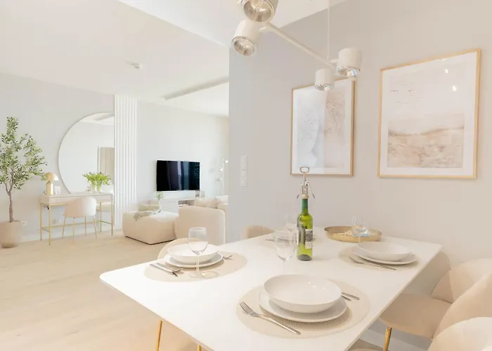 Rj Baltic Infinity & - Free Parking