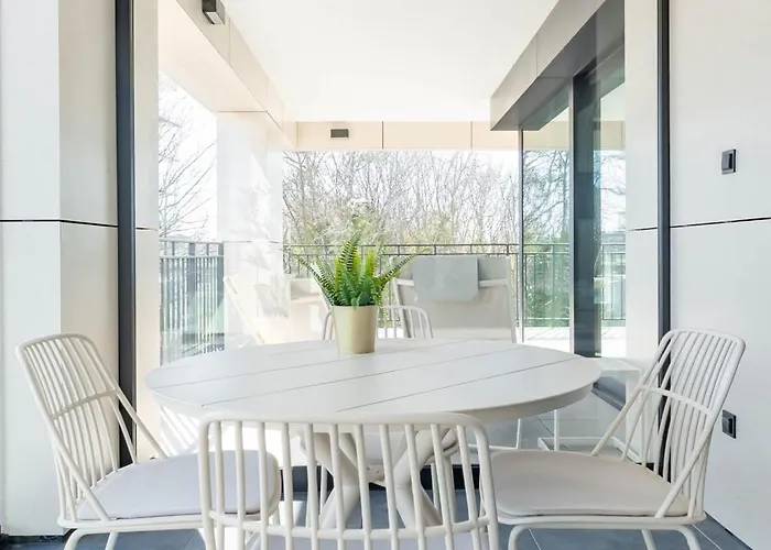 Rj Baltic Infinity & - Free Parking *