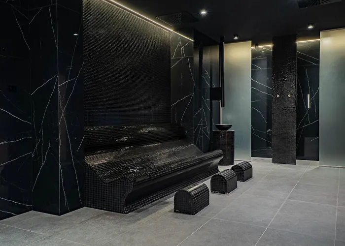 Rj Baltic Infinity & - Free Parking